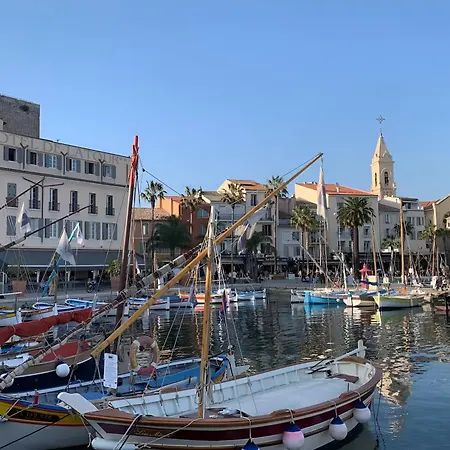 Escapade A Six-fours - Plage, Terrasse & Parking Lejlighed